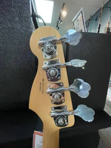 Fender Player P-Bass P.F. Black 2